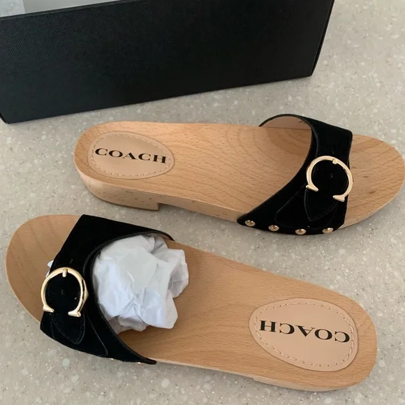 Coach women’s slides - Picture 1 of 4